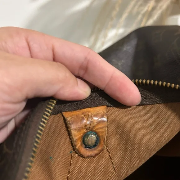 Louis Vuitton Brown Monogram speedy Travel Bag - Picture 11 of 11